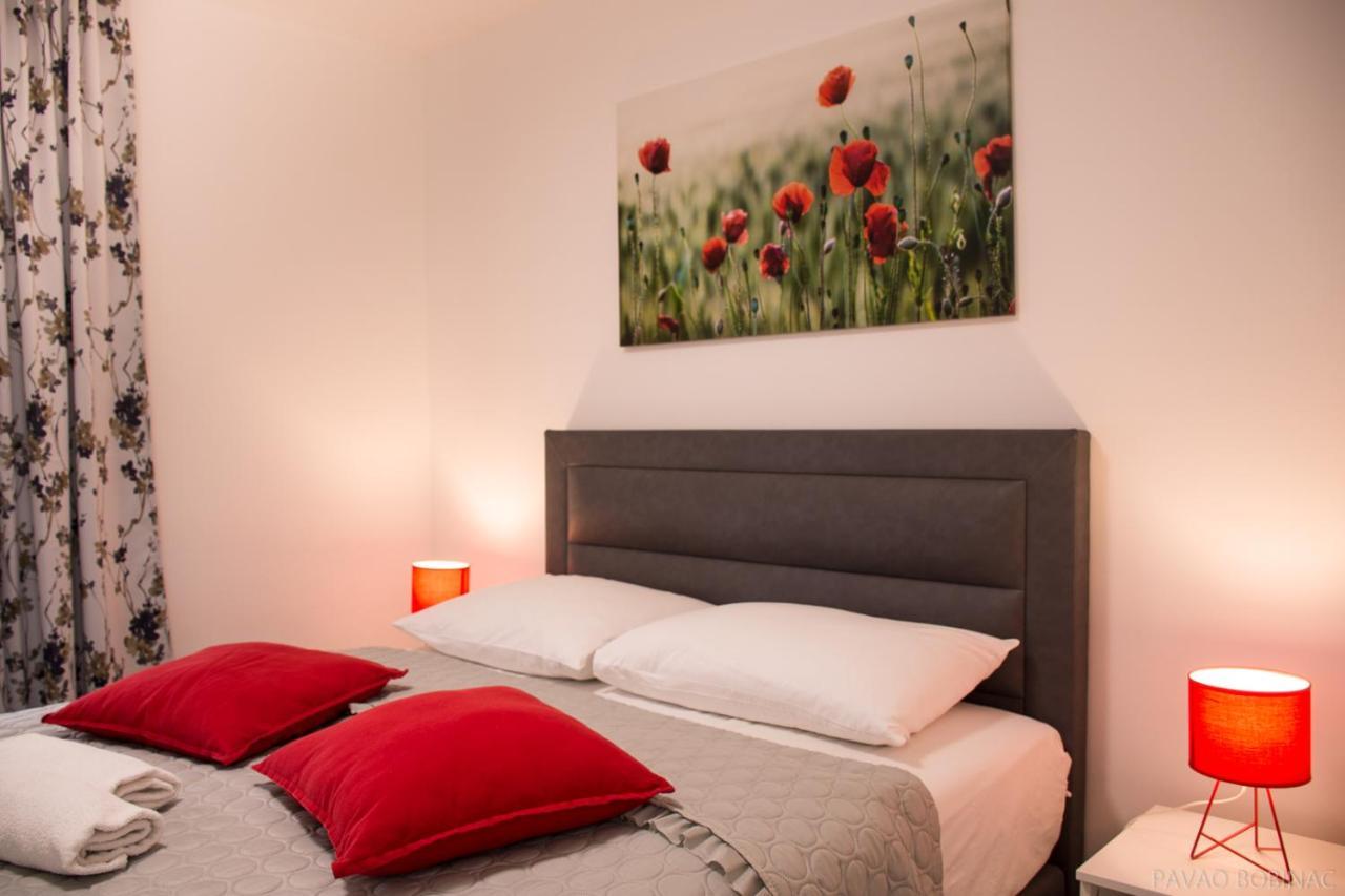 West Residence Luxury Apartment **** Zagreb Extérieur photo
