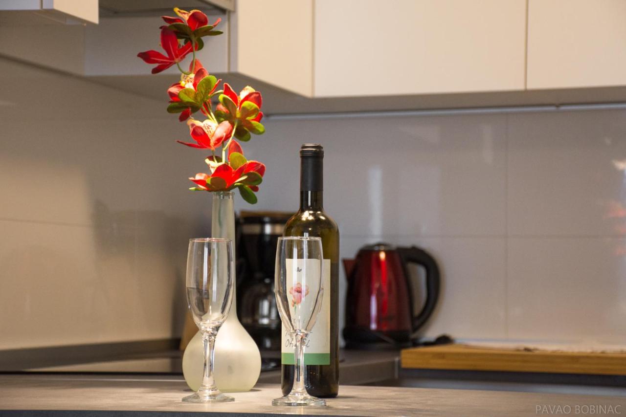 West Residence Luxury Apartment **** Zagreb Extérieur photo